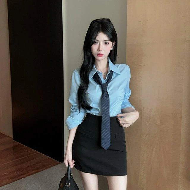 设计感收腰领带长袖衬衫女夏季新款时尚高腰黑色包臀半身裙两件套