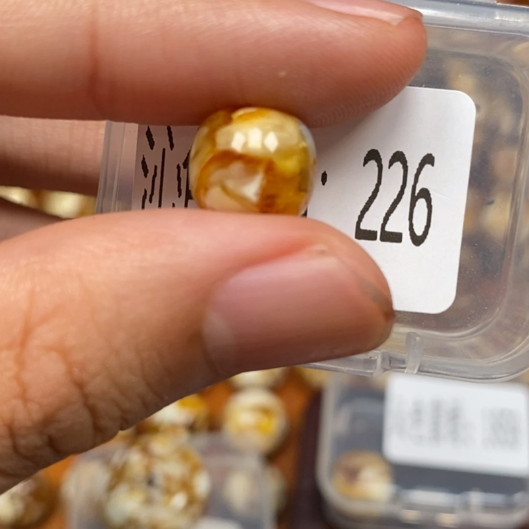 猴头核桃把件沁色圆珠老型226