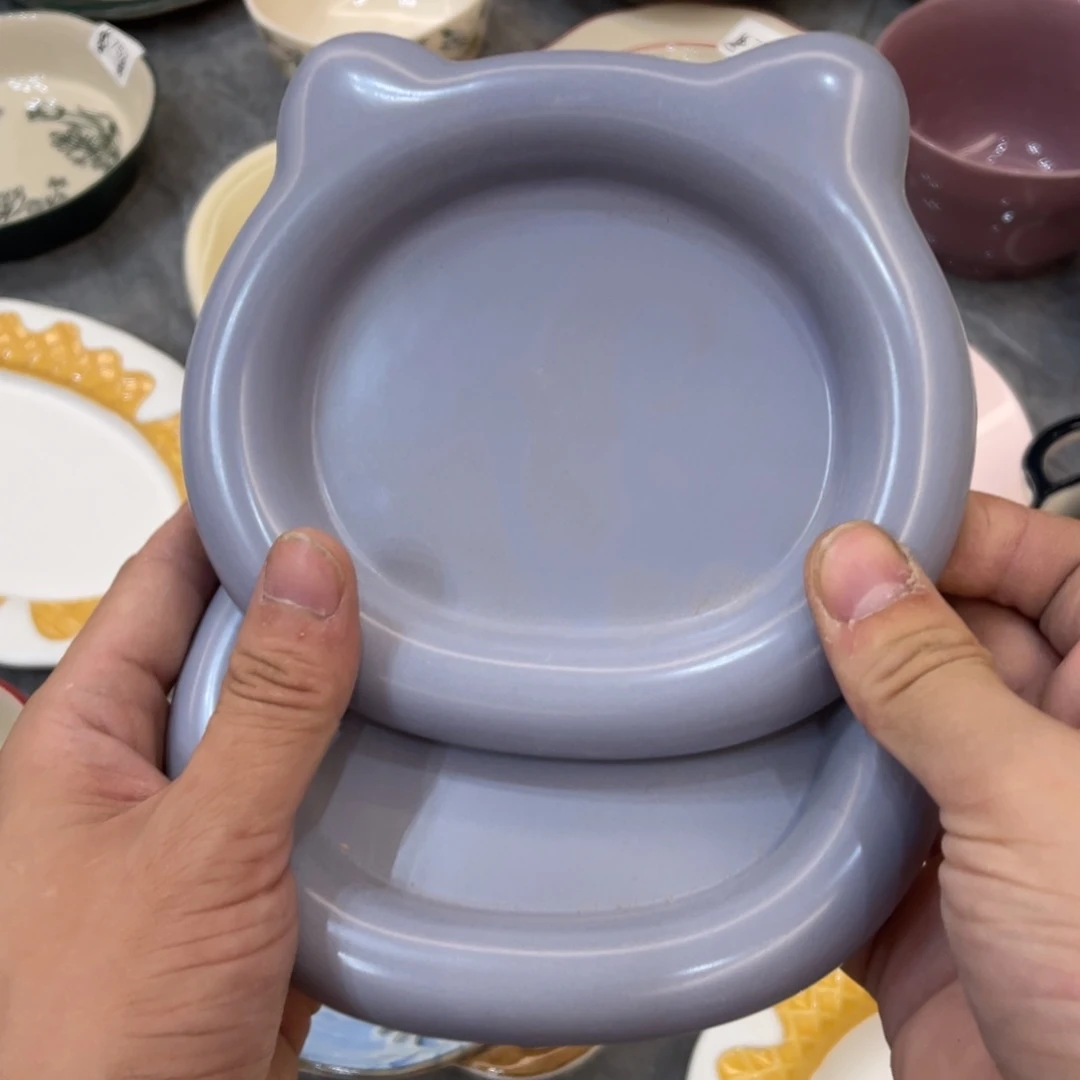 陶瓷微瑕餐具介意勿拍，满18飞！