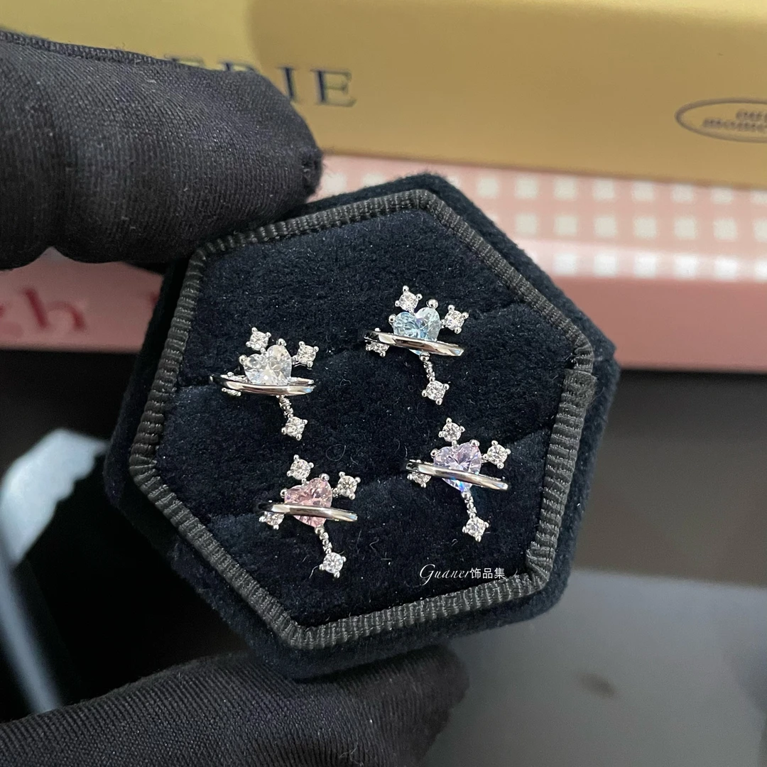钛钢合成锆石耳饰 爆闪立体克罗 精致小巧百搭耳骨耳垂钉