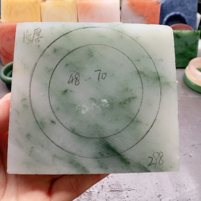 【闪购商品】定制石英质玉定制