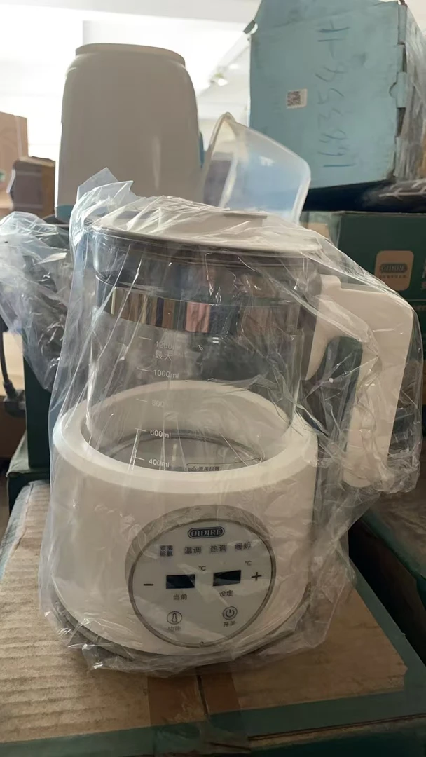准新品  奥帝尔泡奶器恒温壶白色