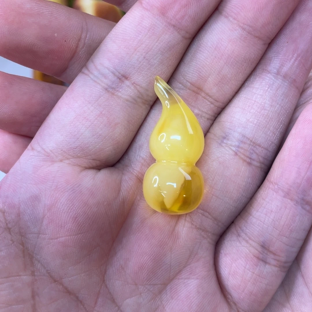 定制琥珀天然琥珀