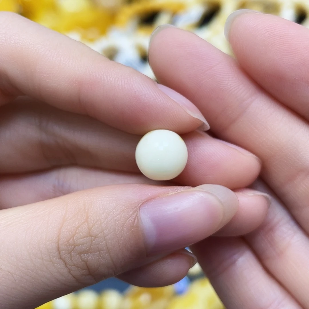 裸石蜜蜡未镶嵌圆珠10mm