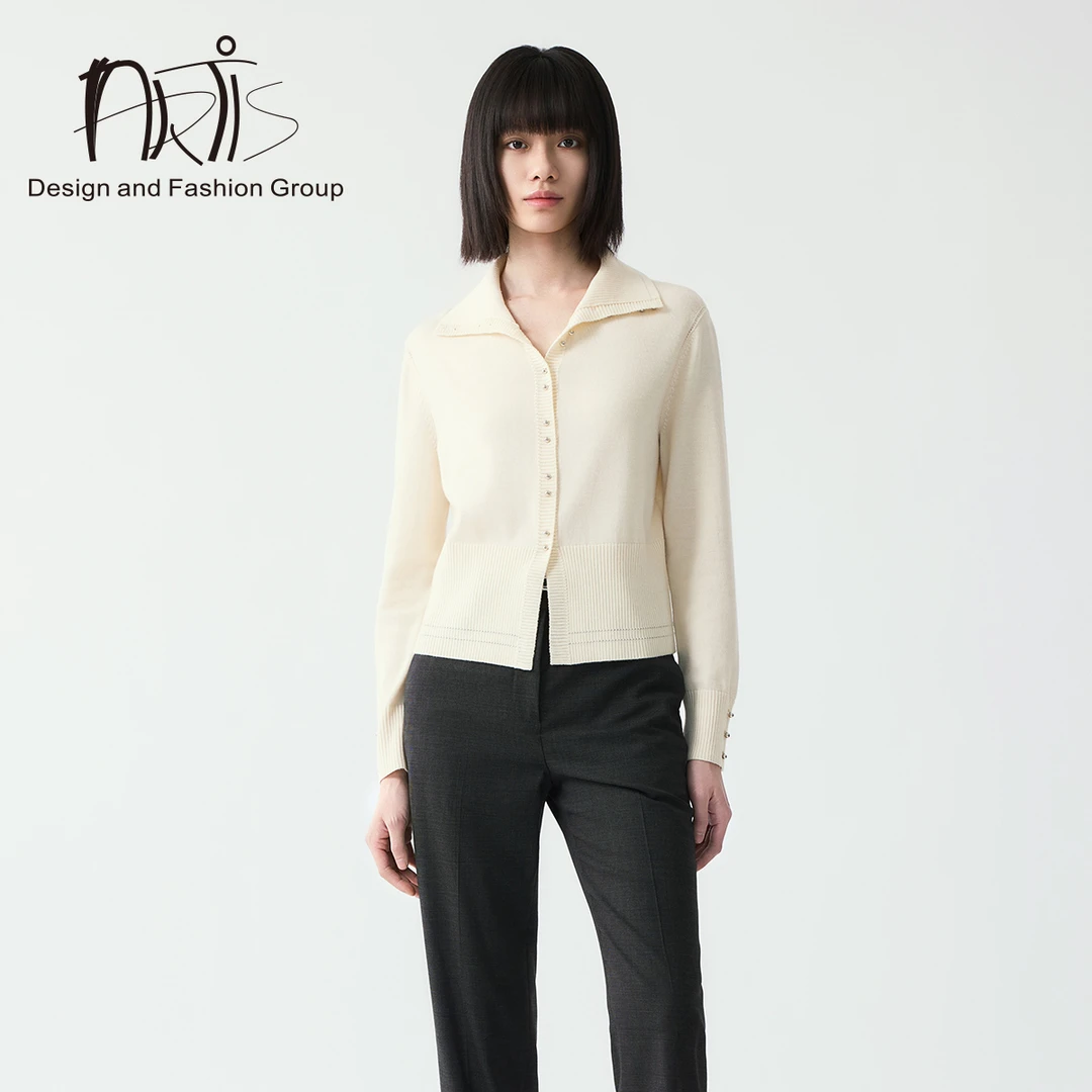 ARTIS雅迪斯2025秋季新款 珍珠白翻领开衫AR5921010-036