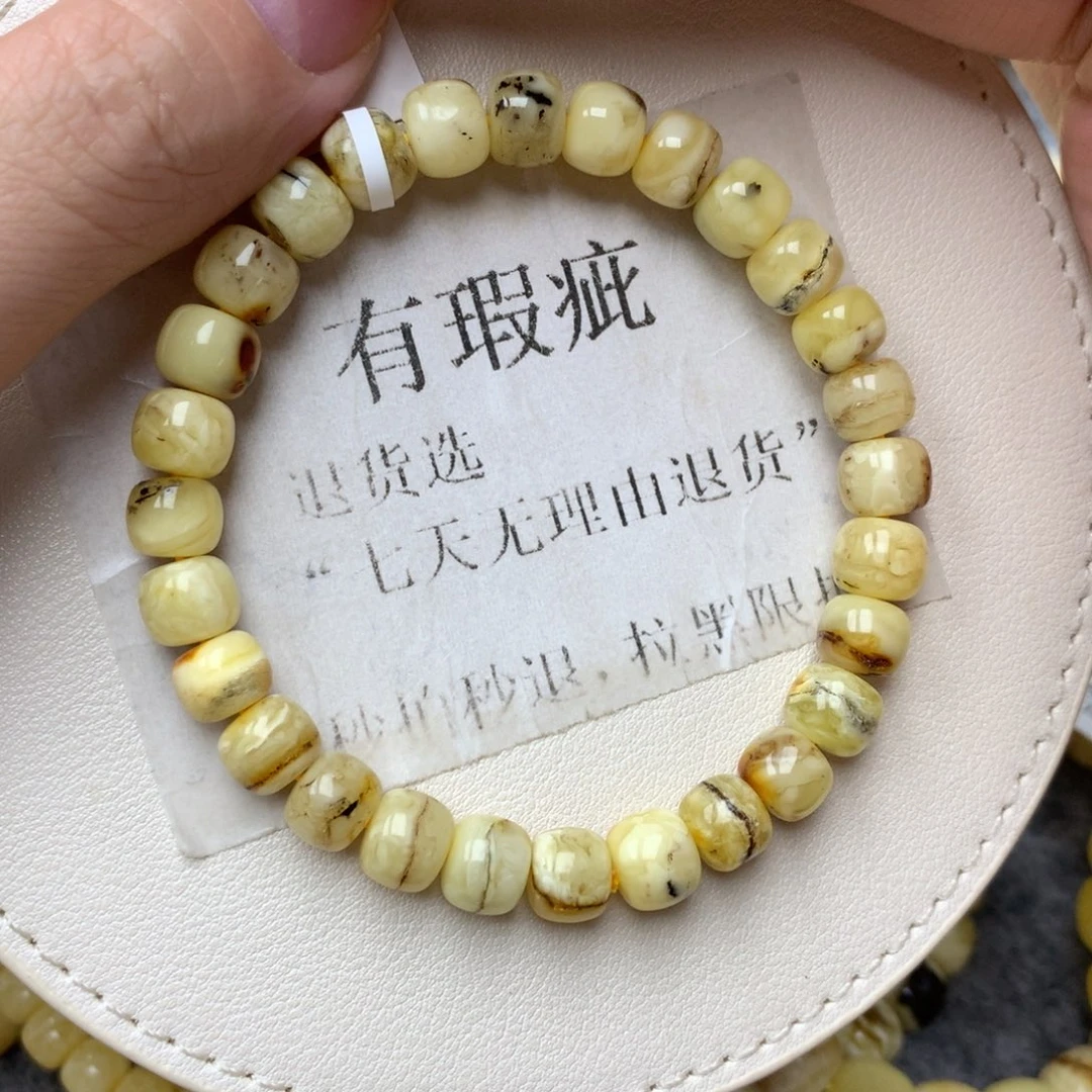 琥珀未镶嵌珠宝奇石31