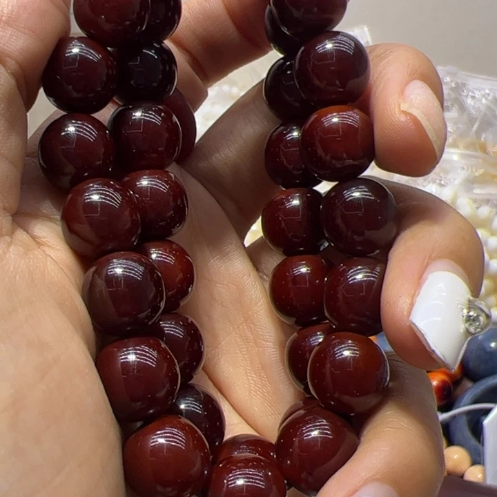 大果紫檀（缅甸花梨）1.2射红手串