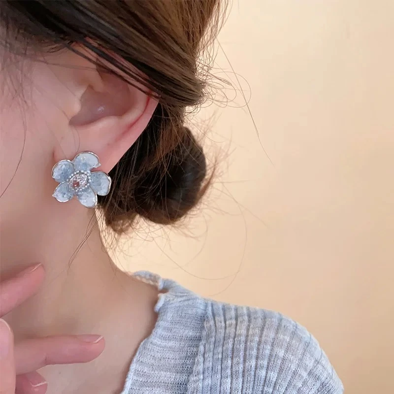 铜合金耳饰 花迹晶花朵耳钉女简约高级感气质耳环清冷感耳饰N2473