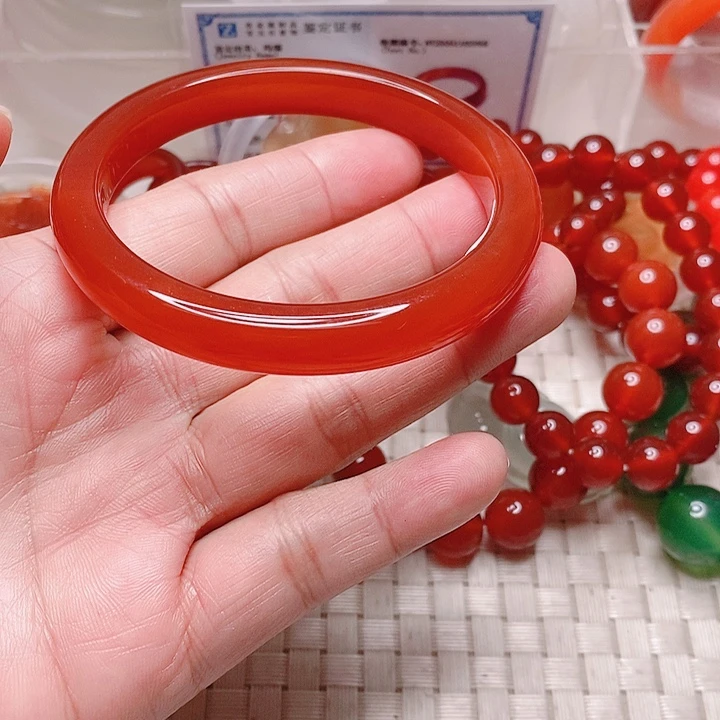 玛瑙/玉髓未镶嵌手镯