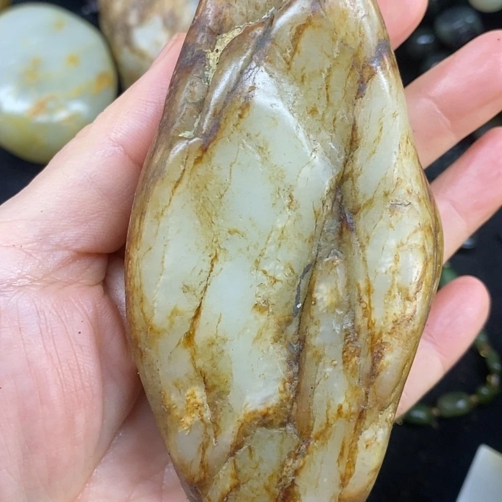 和田玉（糖玉）未镶嵌挂件