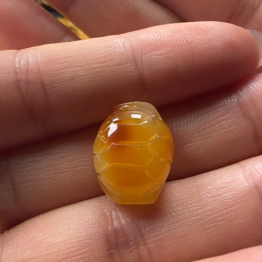 蜜蜡未镶嵌颈饰蜜蜡俏色富甲