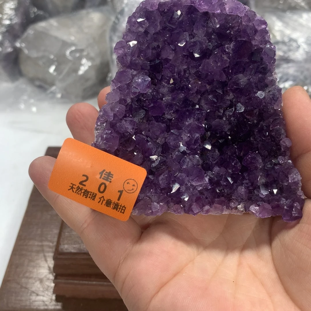 水晶大型摆件（非配饰）未镶嵌
