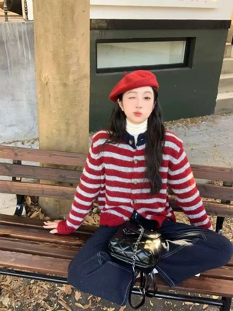 林夏复古条纹毛衣外套女春装新款设计感显瘦短款针织衫上衣089