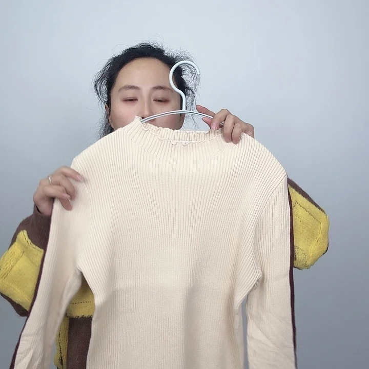 非常漂亮的美女衣服