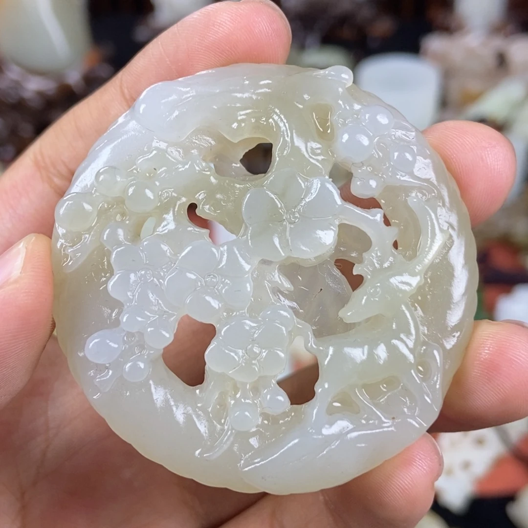 和田玉未镶嵌挂件