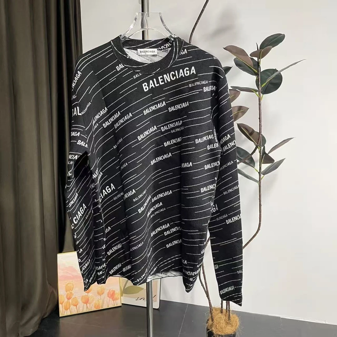 99新 Balenciaga/巴黎世家 A8723 专柜价9200 黑色针织上衣 全新