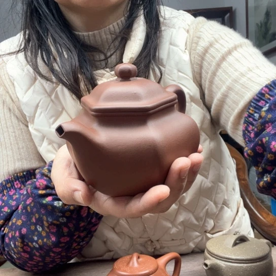 紫砂茶壶六方莲子