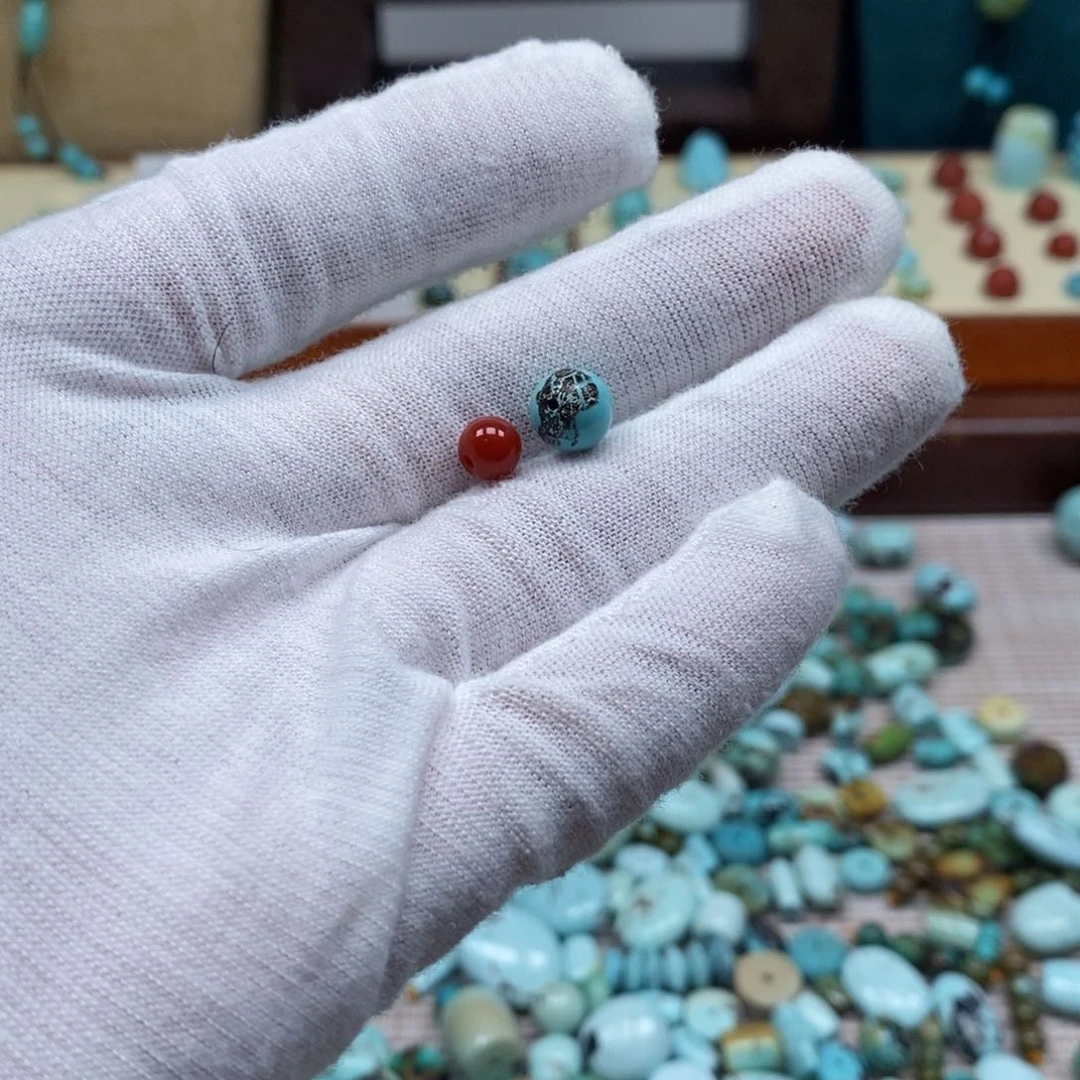 南红玛瑙配饰未镶嵌