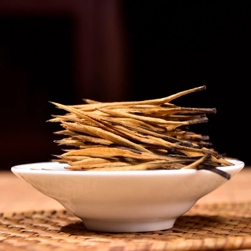 2025年 凤庆滇红茶 大金针 头春纯料散茶 散装称重 250克