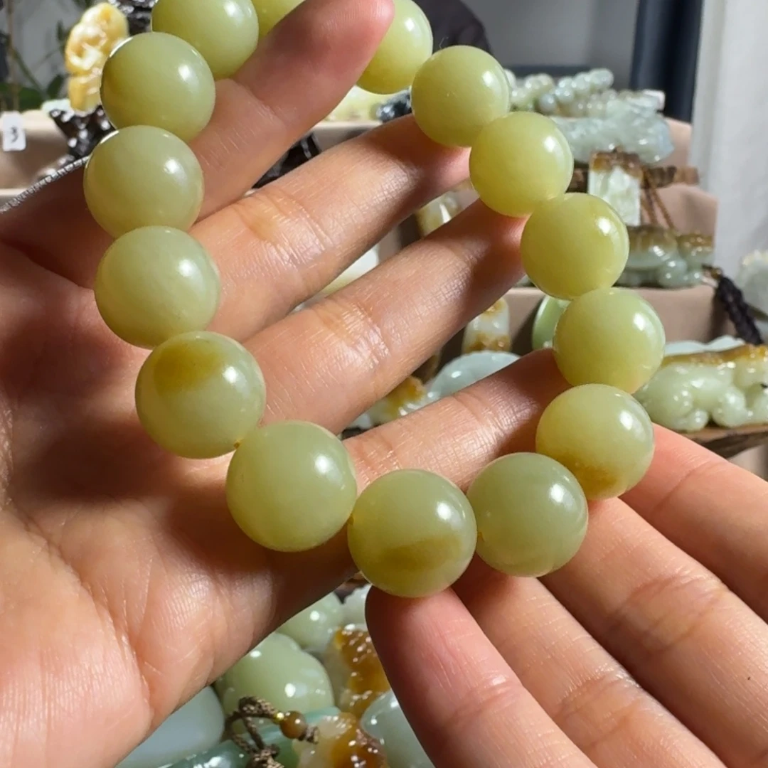 和田玉（糖玉）未镶嵌手链