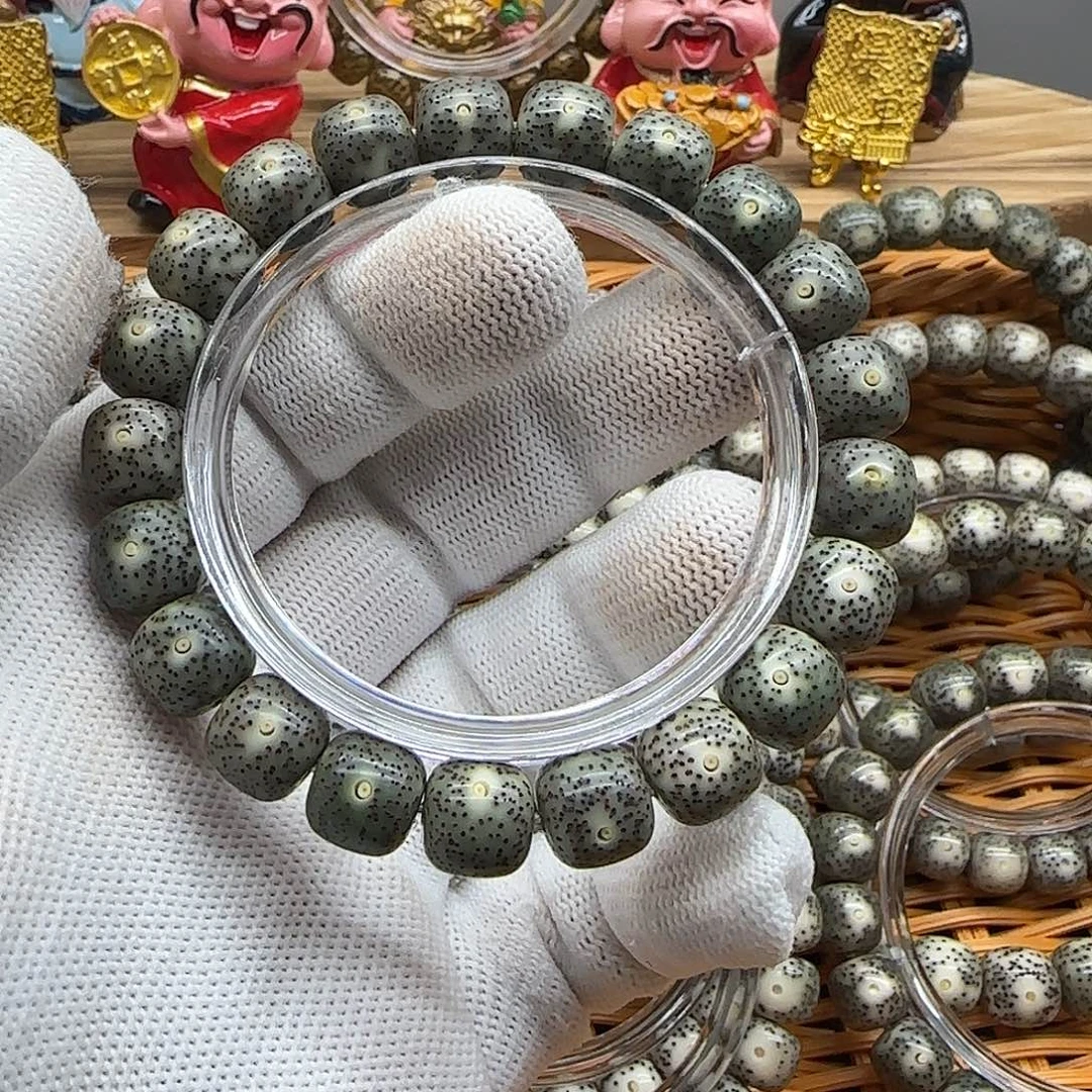 懒***安吊坠星月菩提卡11帝王绿