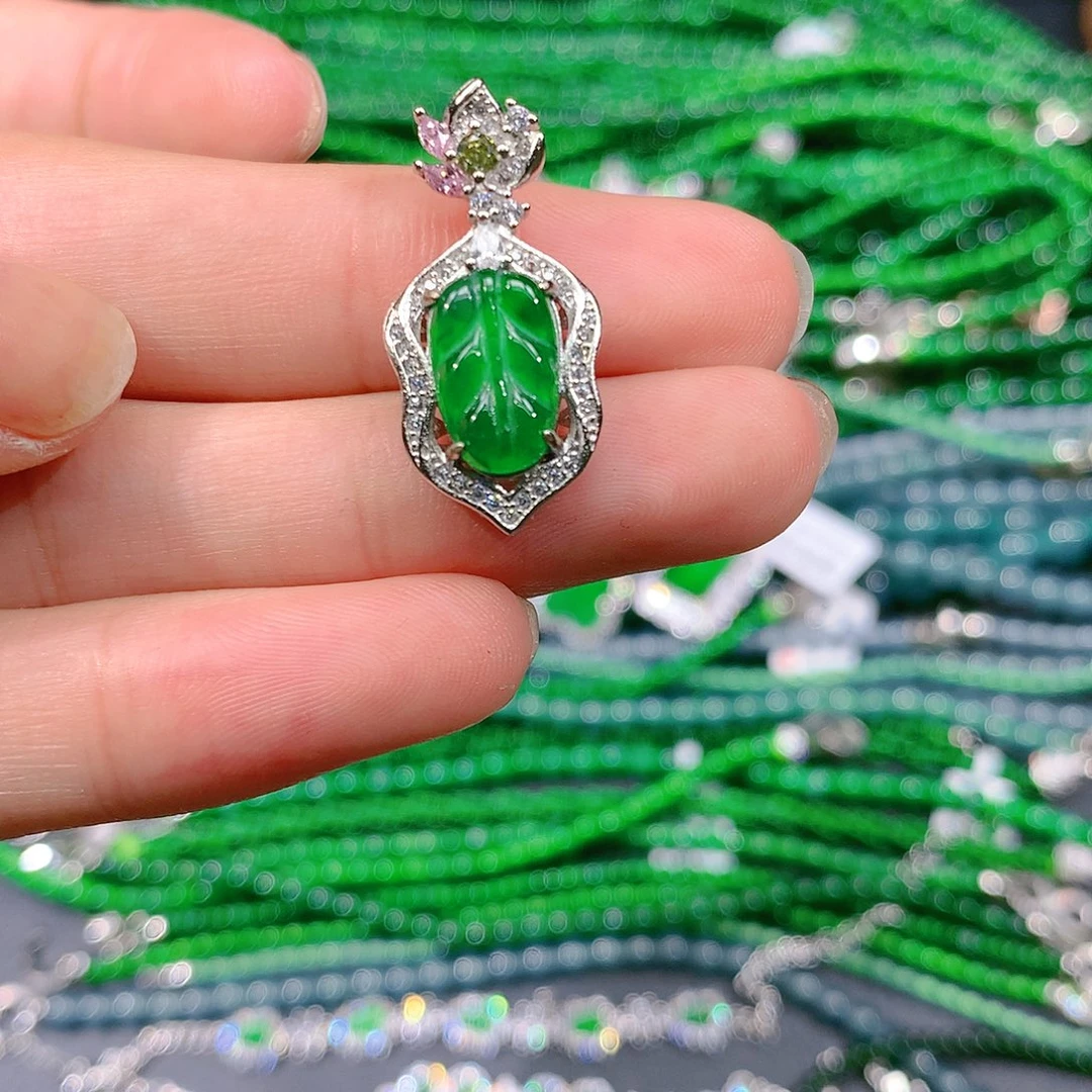 翡翠手串未镶嵌天然翡翠