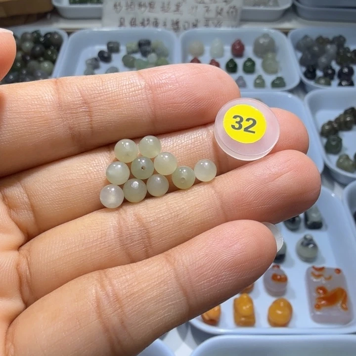 和田玉未镶嵌珠宝半成品卡5️⃣