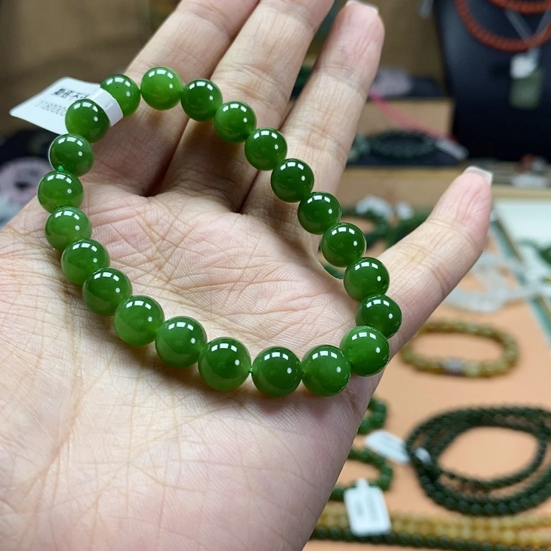 颈饰未镶嵌和田玉（碧玉）8mm阳绿
