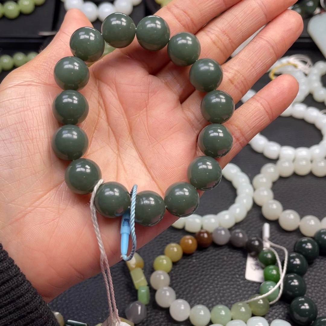 和田玉未镶嵌手链