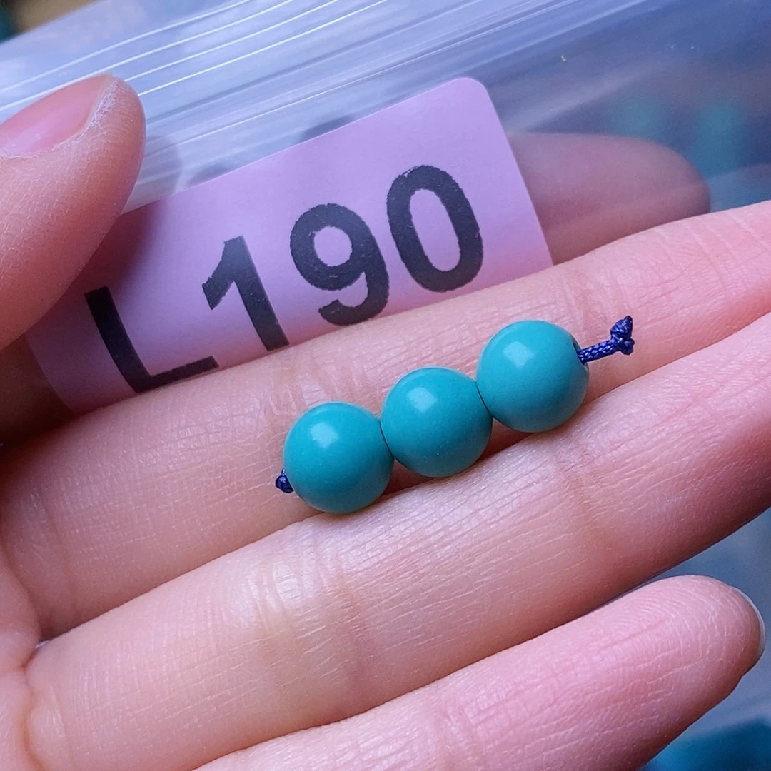 十堰原生态绿石头特色手工配饰