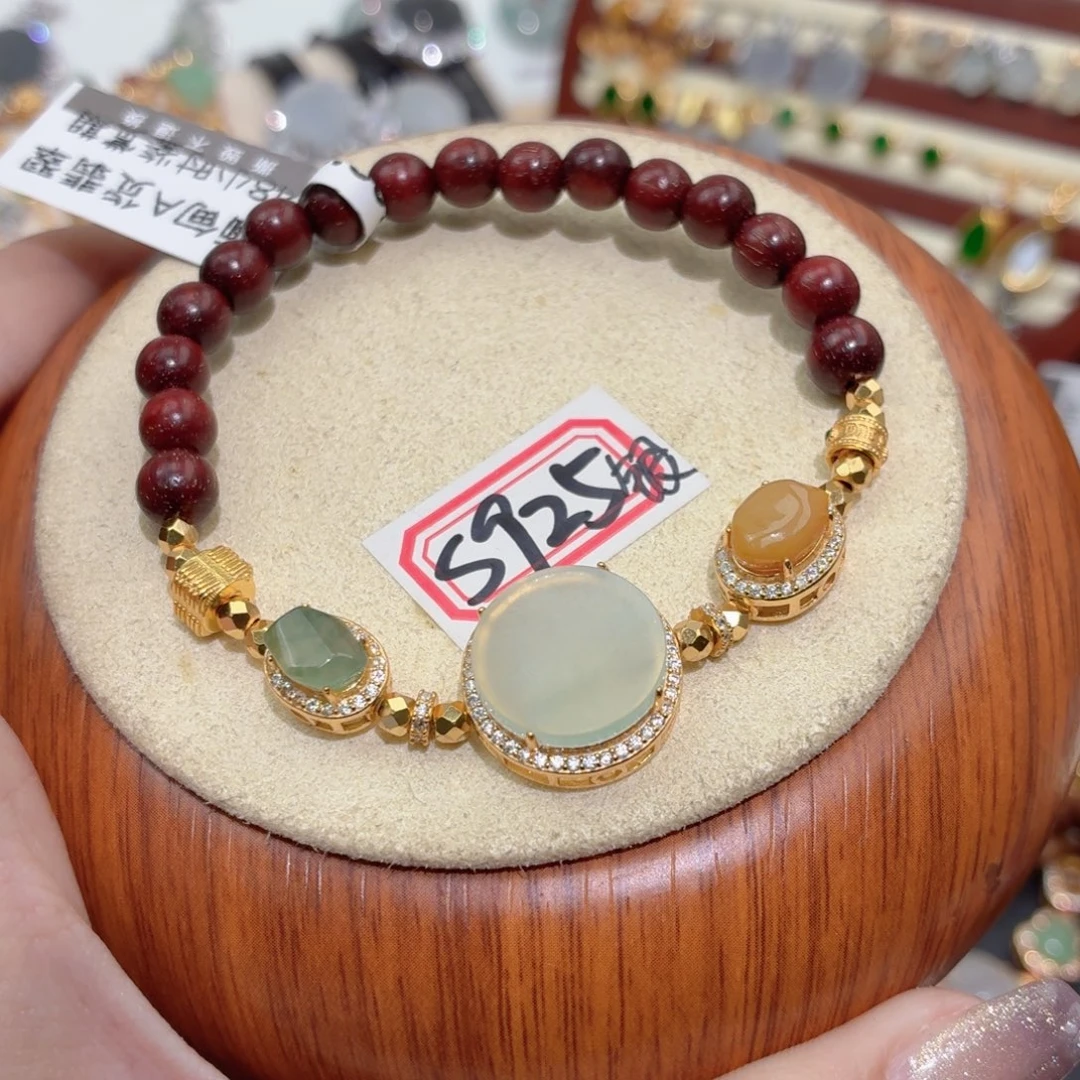 翡翠银S925镶嵌颈饰手串