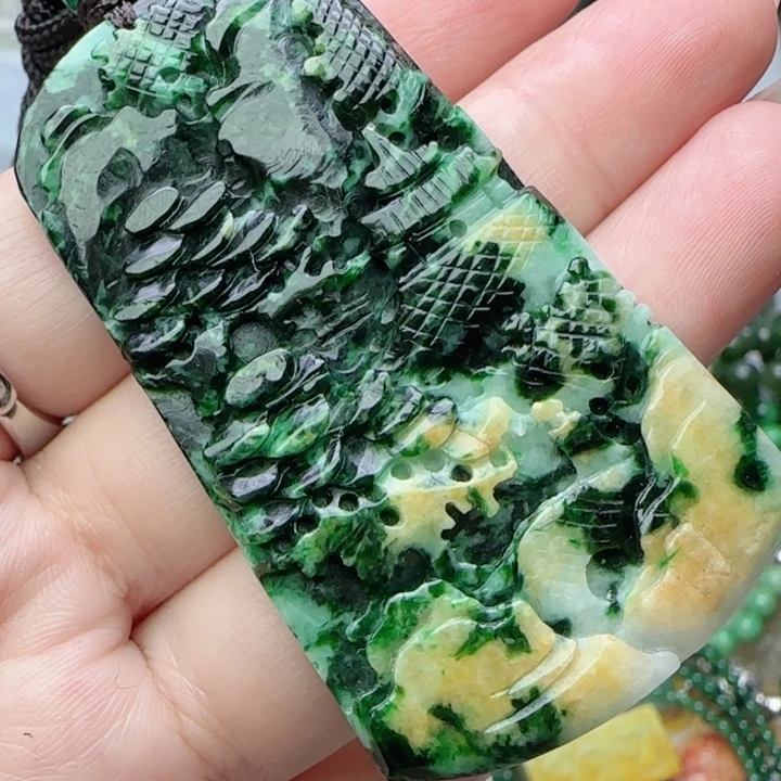 翡翠未镶嵌颈饰天然A货52