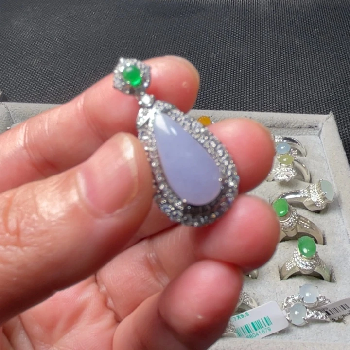 翡翠未镶嵌戒指缅甸天然翡翠