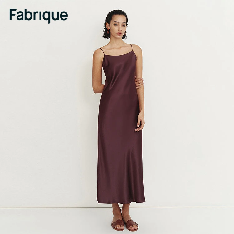 Fabrique Emma 春夏新款勃艮第红重磅醋酸斜裁显瘦时尚吊带连衣裙