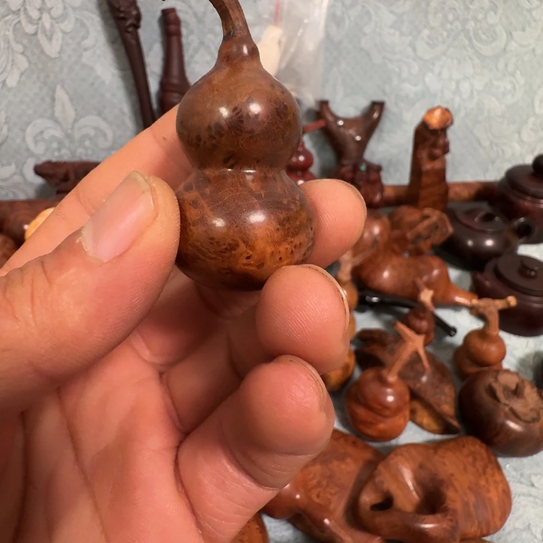 用***1木麻梨疙瘩手工雕刻葫芦