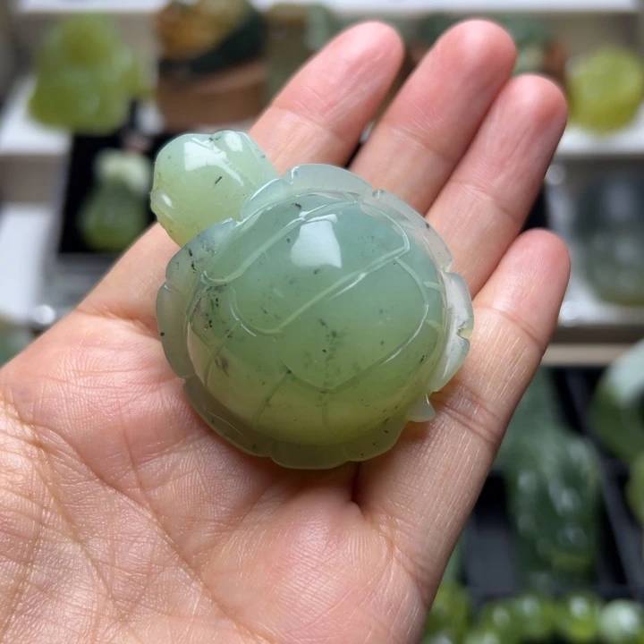 岫玉未镶嵌手把件
