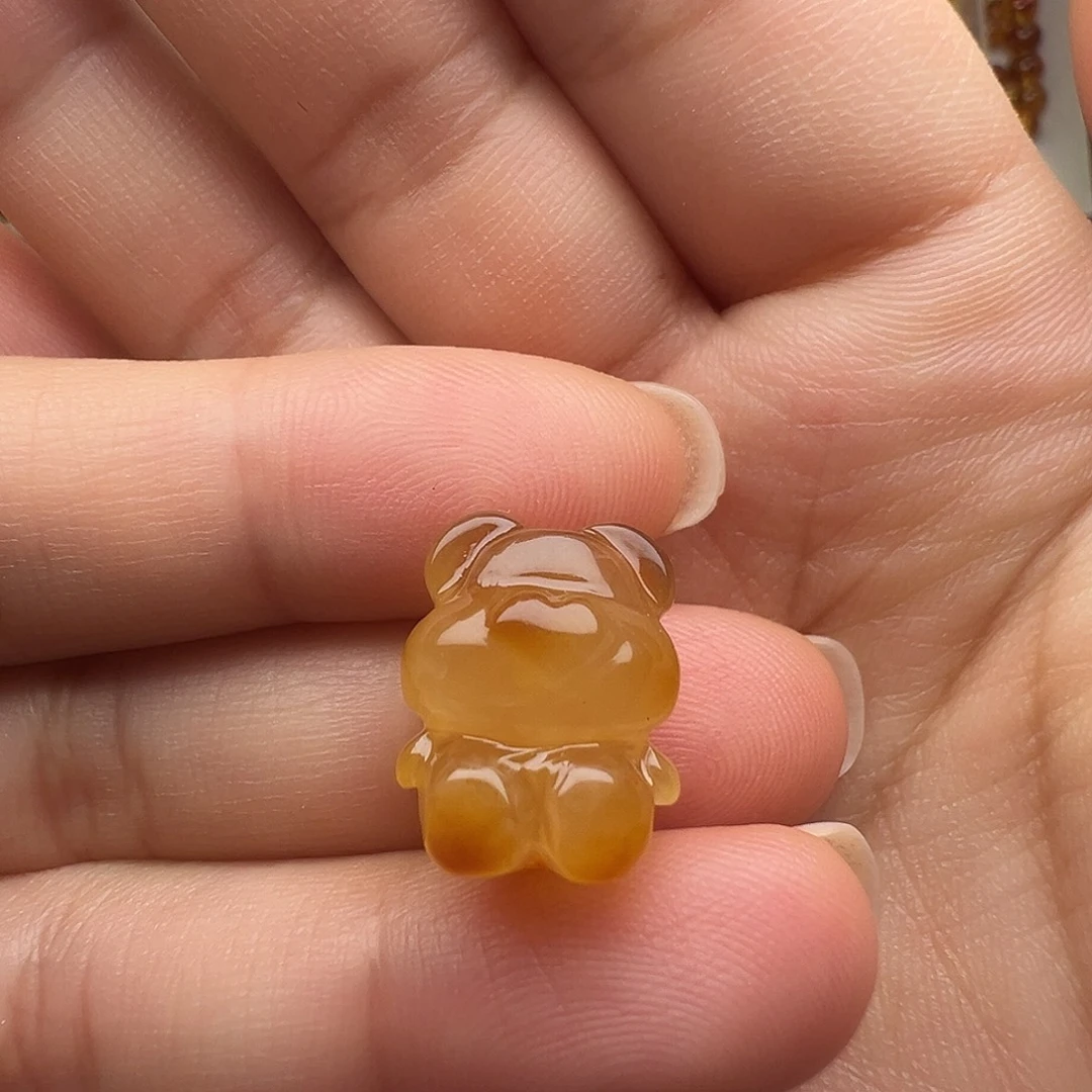 蜜蜡未镶嵌颈饰小熊（打孔不退换）