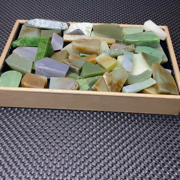 和田玉珠宝半成品未镶嵌