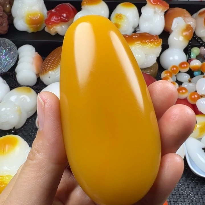 新疆戈壁五彩石金丝