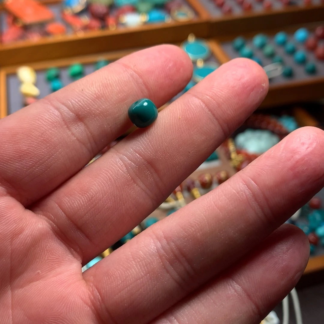 绿松石未镶嵌老型7.6mm