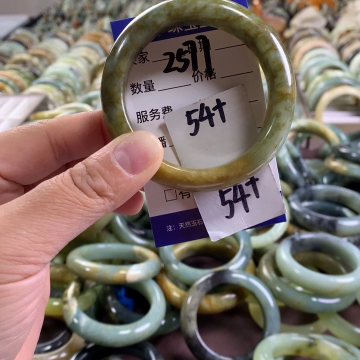 未镶嵌蛇纹石玉手链2577