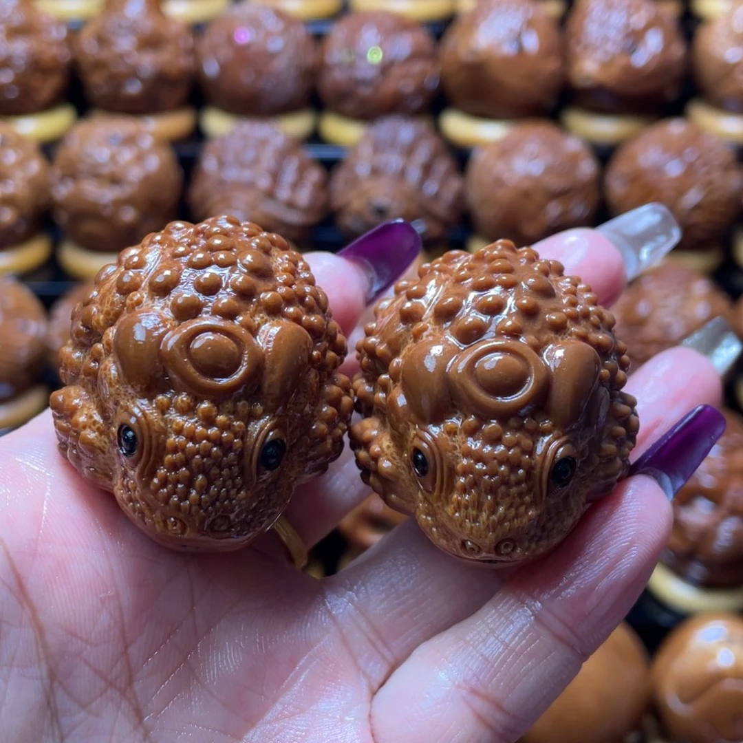 橄榄核把件橄榄球