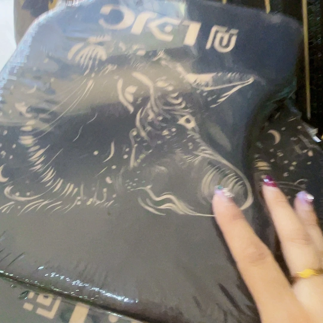 孔雀羽特价坐垫黑色