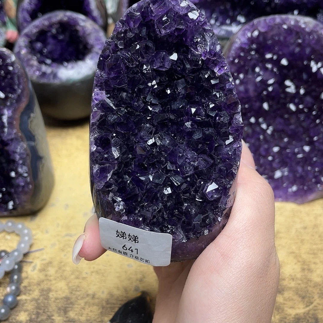 别***字大型摆件（非配饰）紫晶未镶嵌