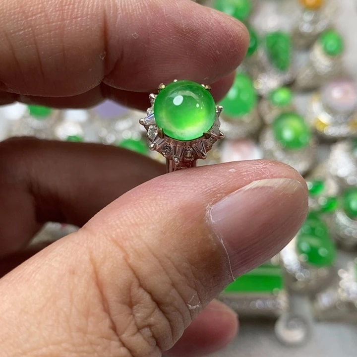 定制翡翠未镶嵌缅甸