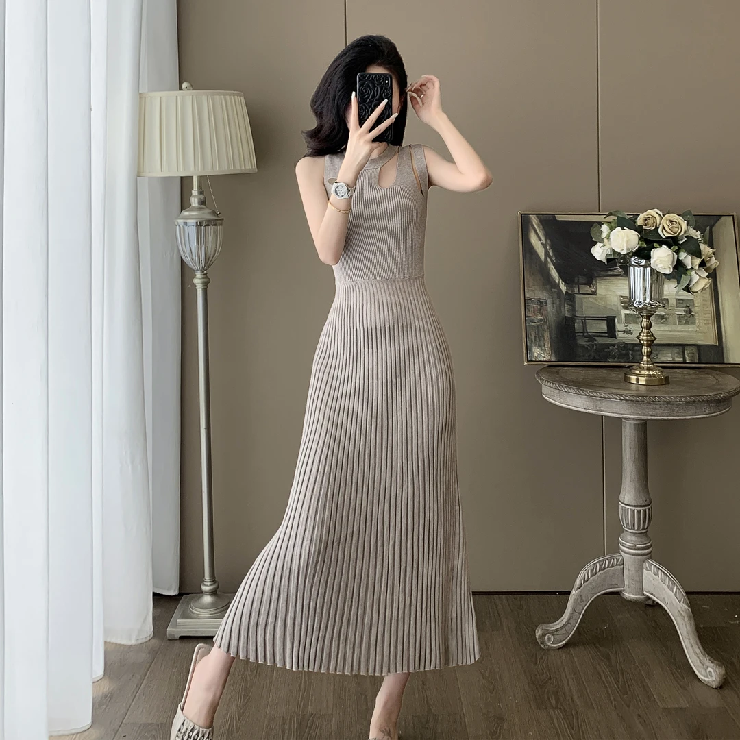 法式御姐气质辣妹炸街小心机针织长裙夏装新款收腰显瘦无袖连衣裙