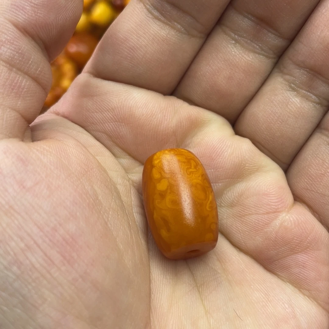 琥珀未镶嵌吊坠(不含链)