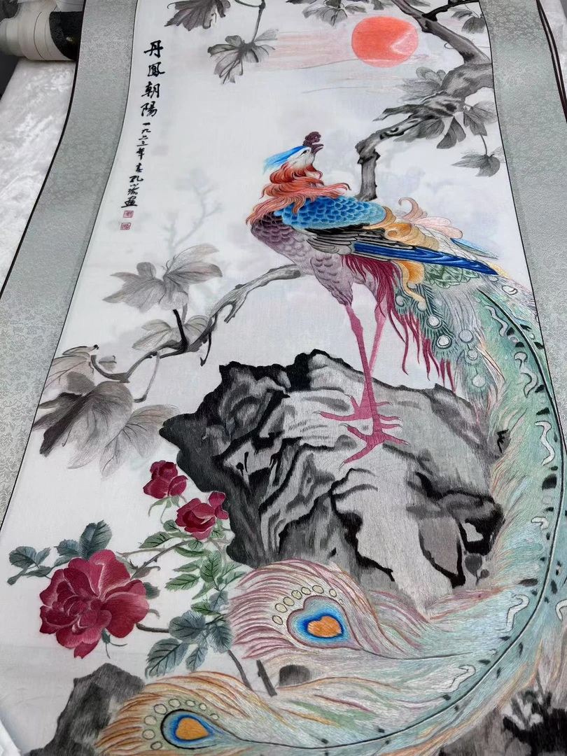 一针一线的纯手工刺绣