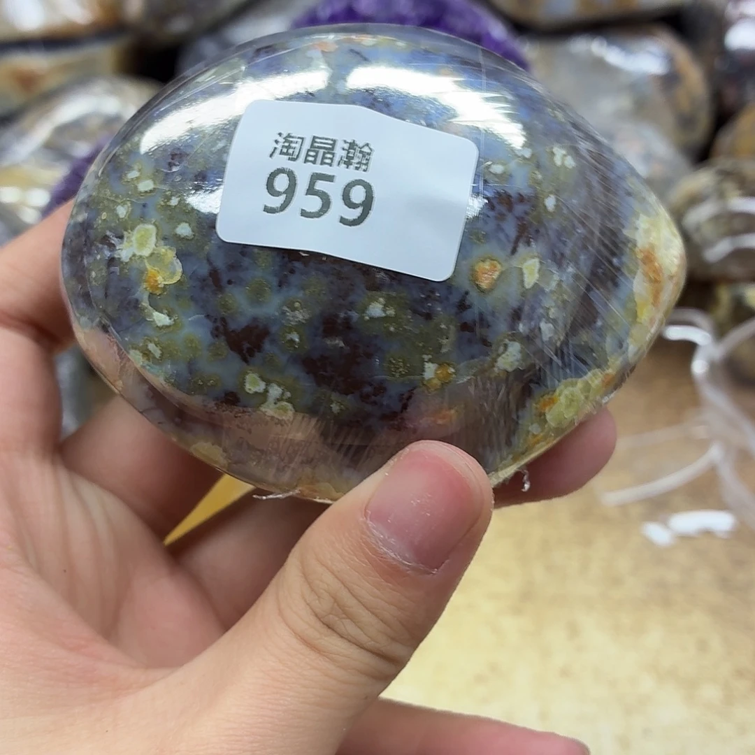 婉***婉未镶嵌水晶大型摆件（非配饰）