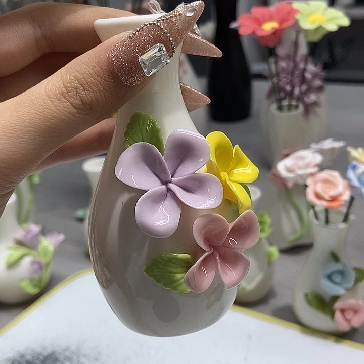 陶瓷纯手工捏花设计